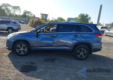 2018 Toyota Highlander Le from USA, damaged, VIN 5TDBZRFH0JS862844